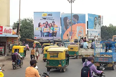 Digital Signage Kiosk, Digital Advertising Agency